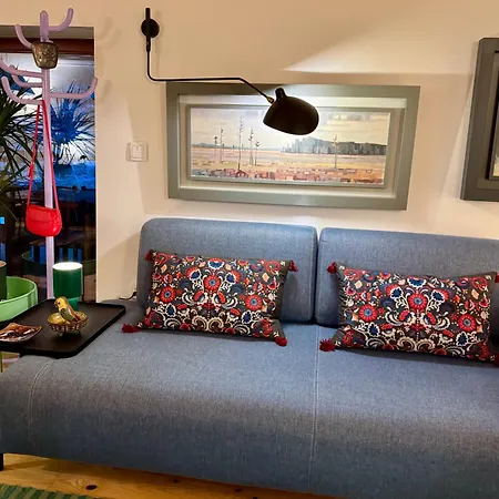 Quintinha Da Oliveira *