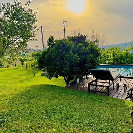 Alojamento de Turismo Rural Quintinha Da Oliveira *