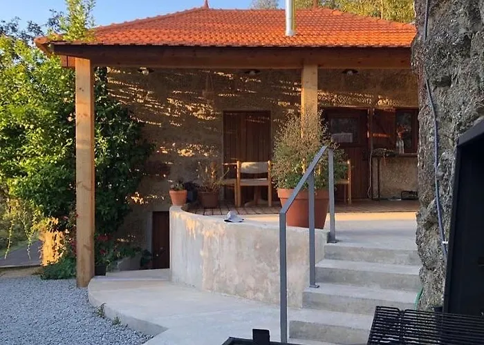 مزرعة للإقامة Quintinha Da Oliveira Marco de Canavezes